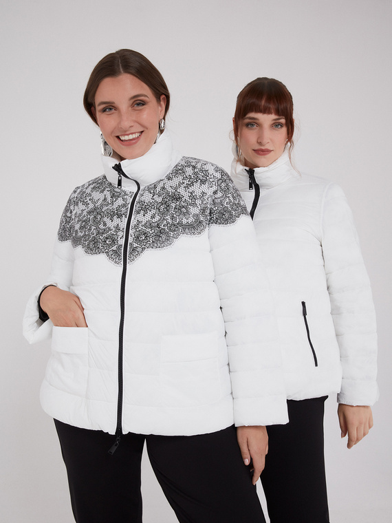 Beidseitig tragbare Daunenjacke mit Spitzendruck