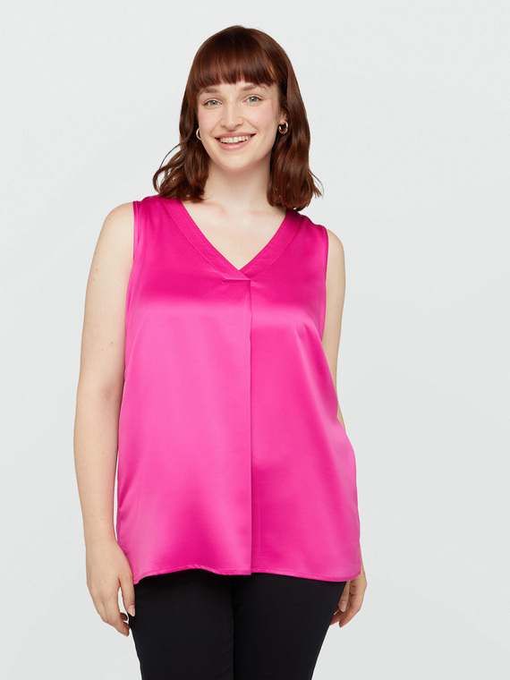 Top with front pleat