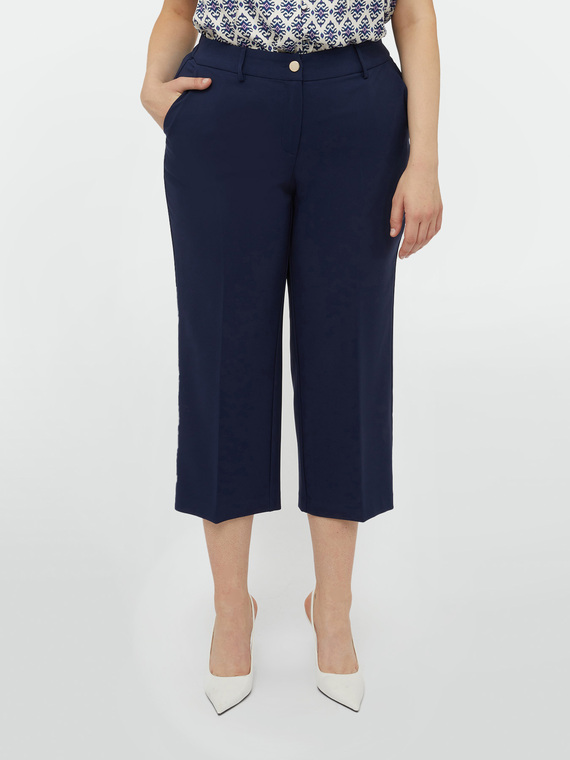 Pantalones cropped