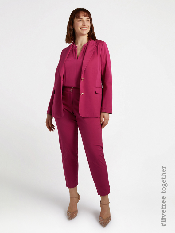 Blazer con bottoni gioiello