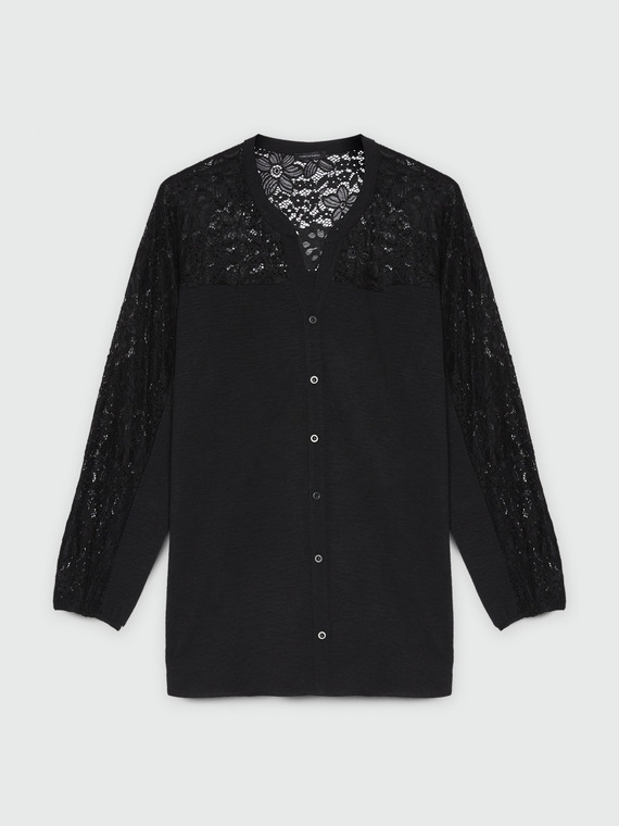 Shirt with lace