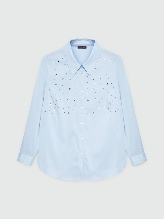 Embroidered shirt