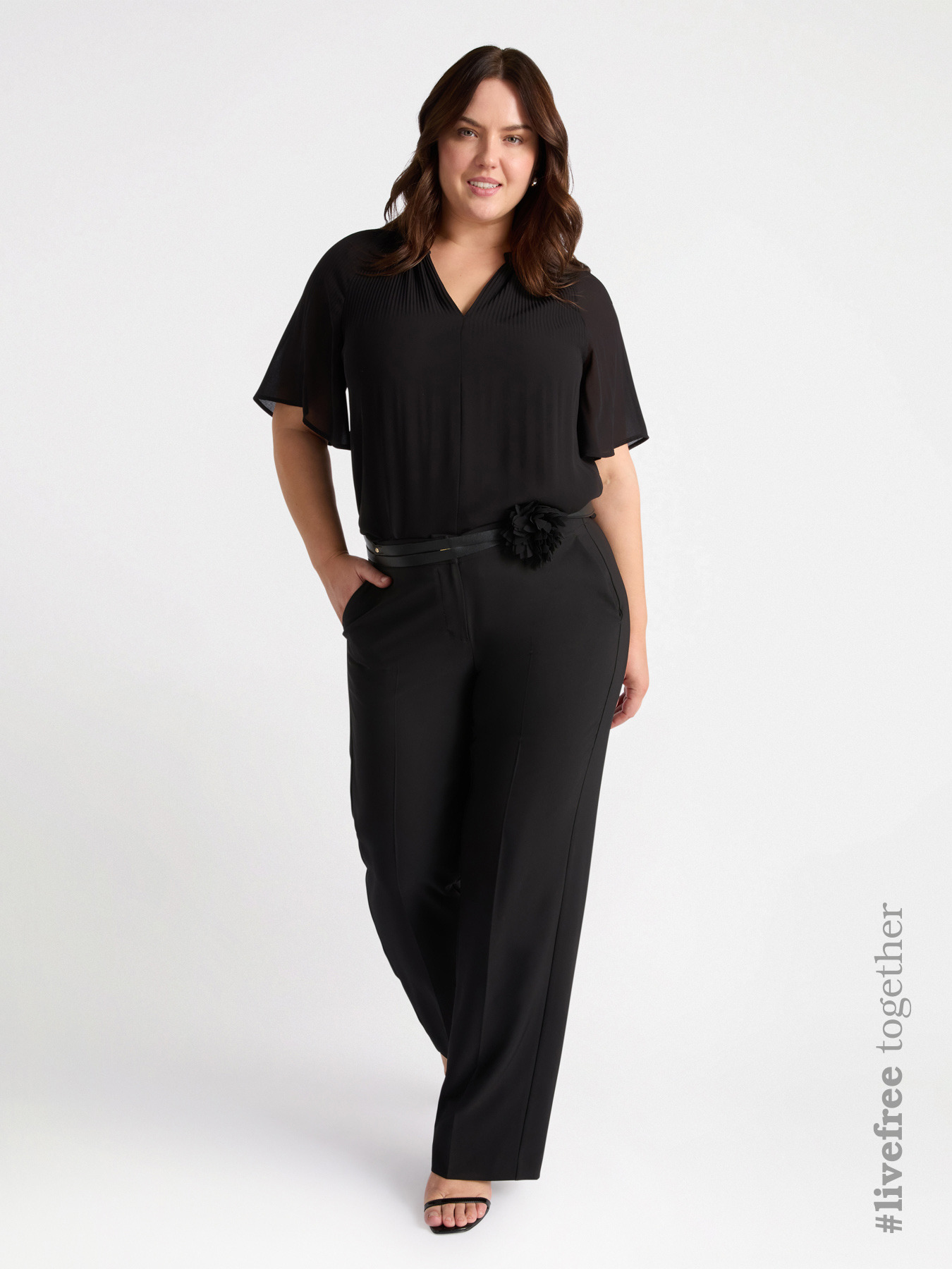 Blusa plissé con scollo a V image number 0