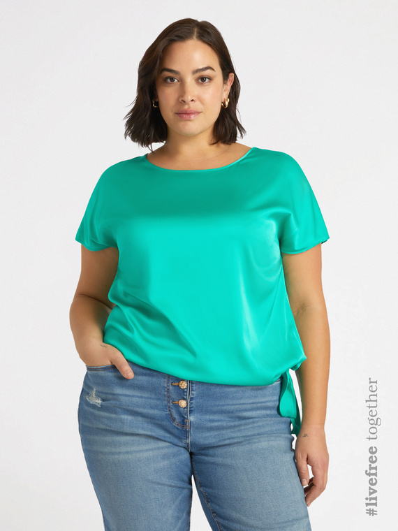 Blusa con viscosa LENZING™ ECOVERO™ con nodo al fondo