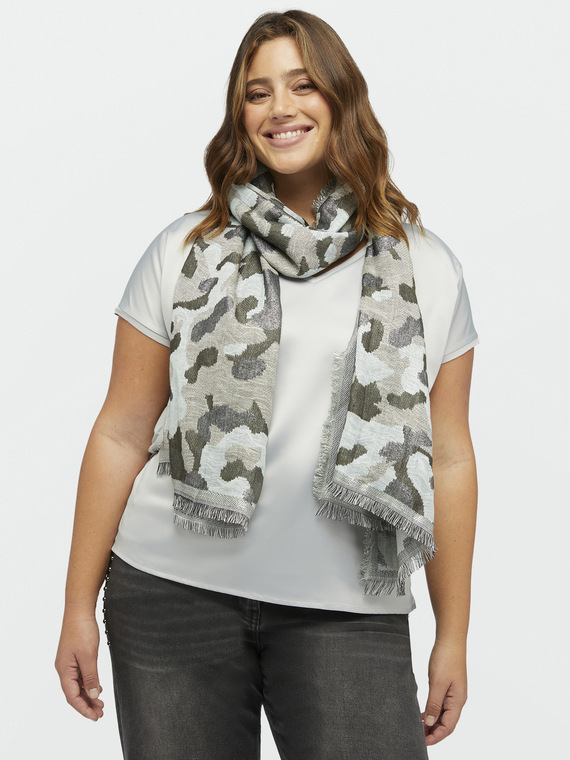 Camouflage print scarf