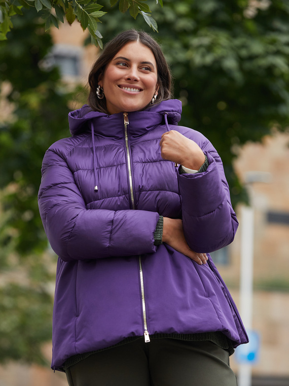 Dual-fabric down jacket with Sorona® Aura padding