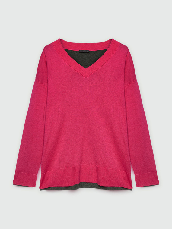 Two-colour sweater with V-neck