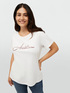 Camiseta con texto bordado de cristales image number 2