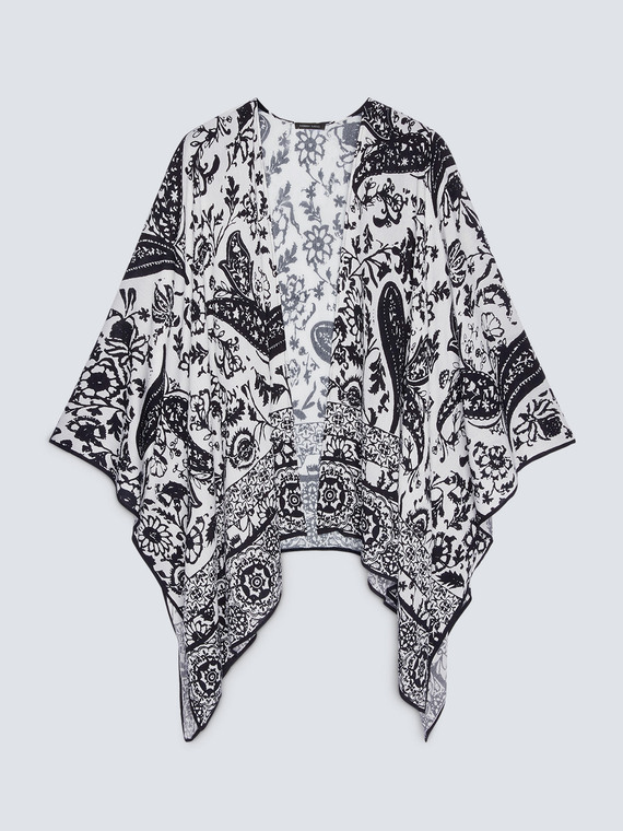Kimono black and white