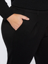 Pantaloni con pieghe davanti in viscosa ECOVERO™ image number 2