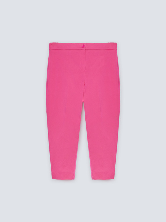 Capri trousers in stretch fabric