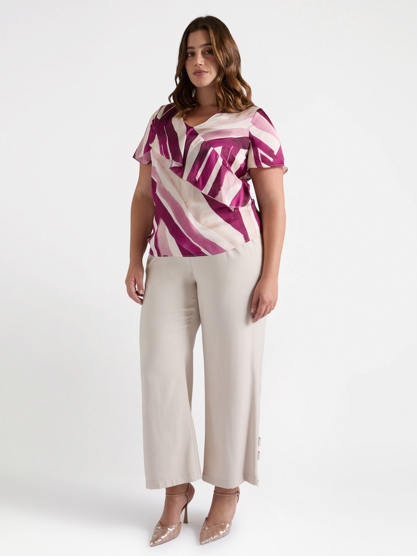 Blusa stampata con volant image number 0