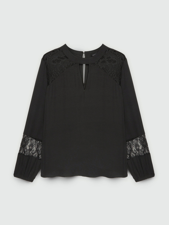 Blouse with lace inserts