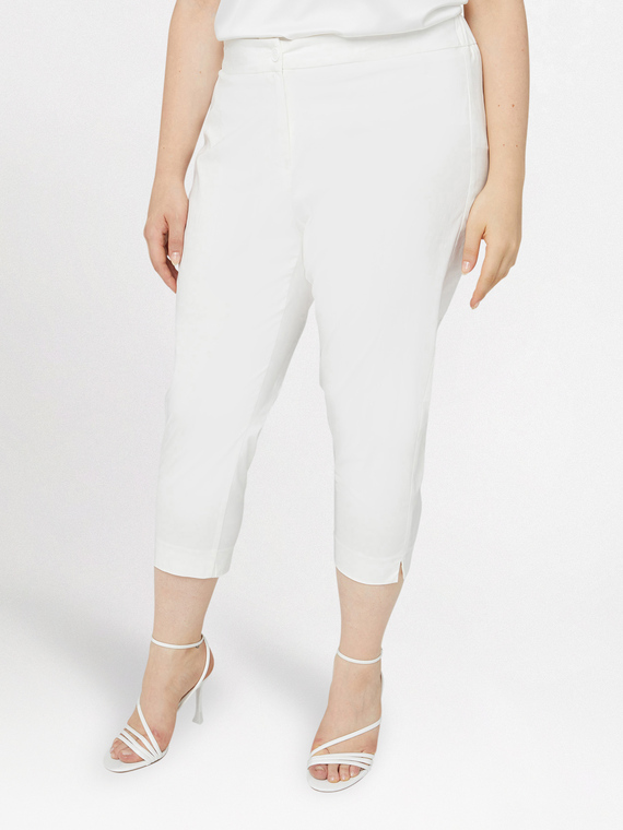 Pantaloni Capri in tessuto stretch