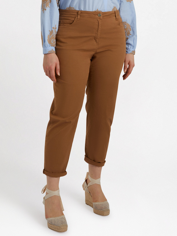 Pantaloni girl fit dritti in cotone con risvolto