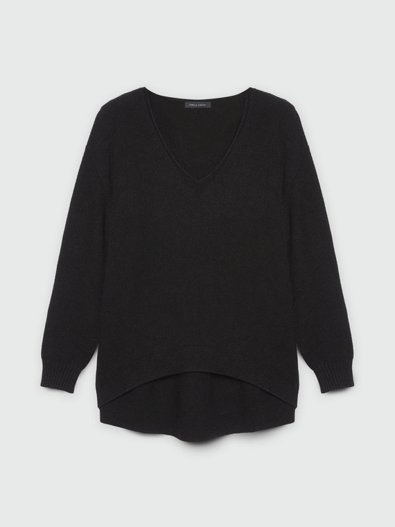 Pullover mit V-Ausschnitt und asymmetrischem Saum