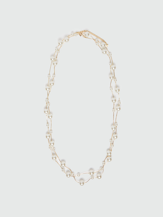 Collana lunga con perle